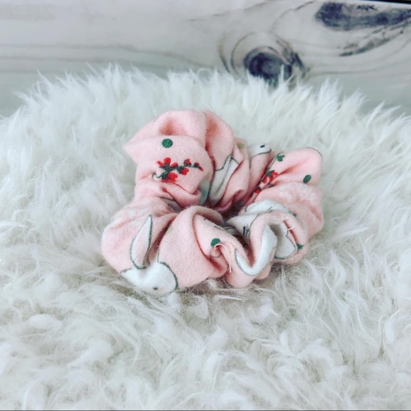 Easter scrunchies - Picture 3 of 4